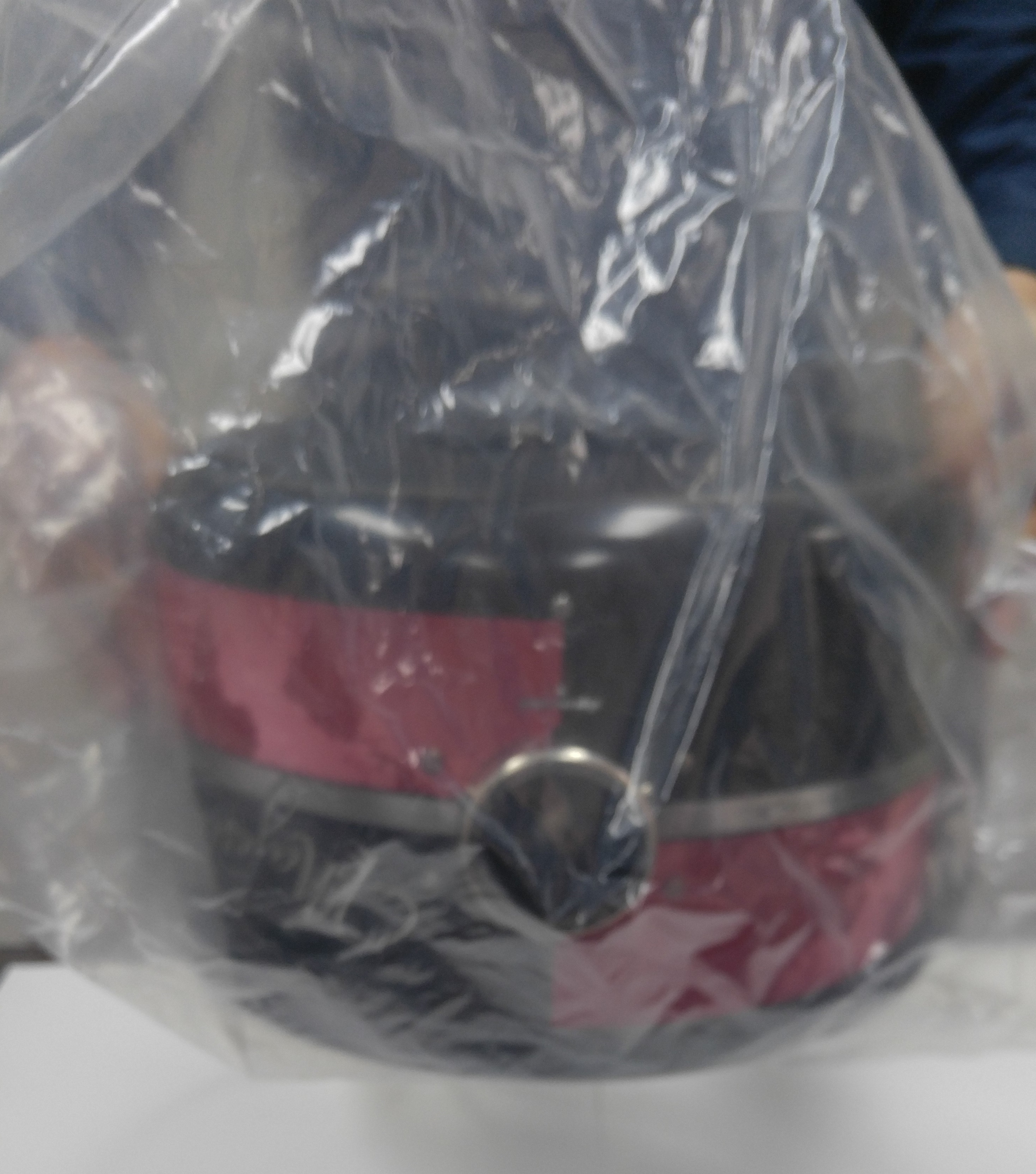 본체를 올리고 필터콘 귀퉁이 확인